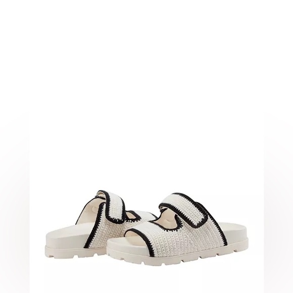 Marc Fisher LTD.
Women's Brinleys Sandals - Picture 5 of 13